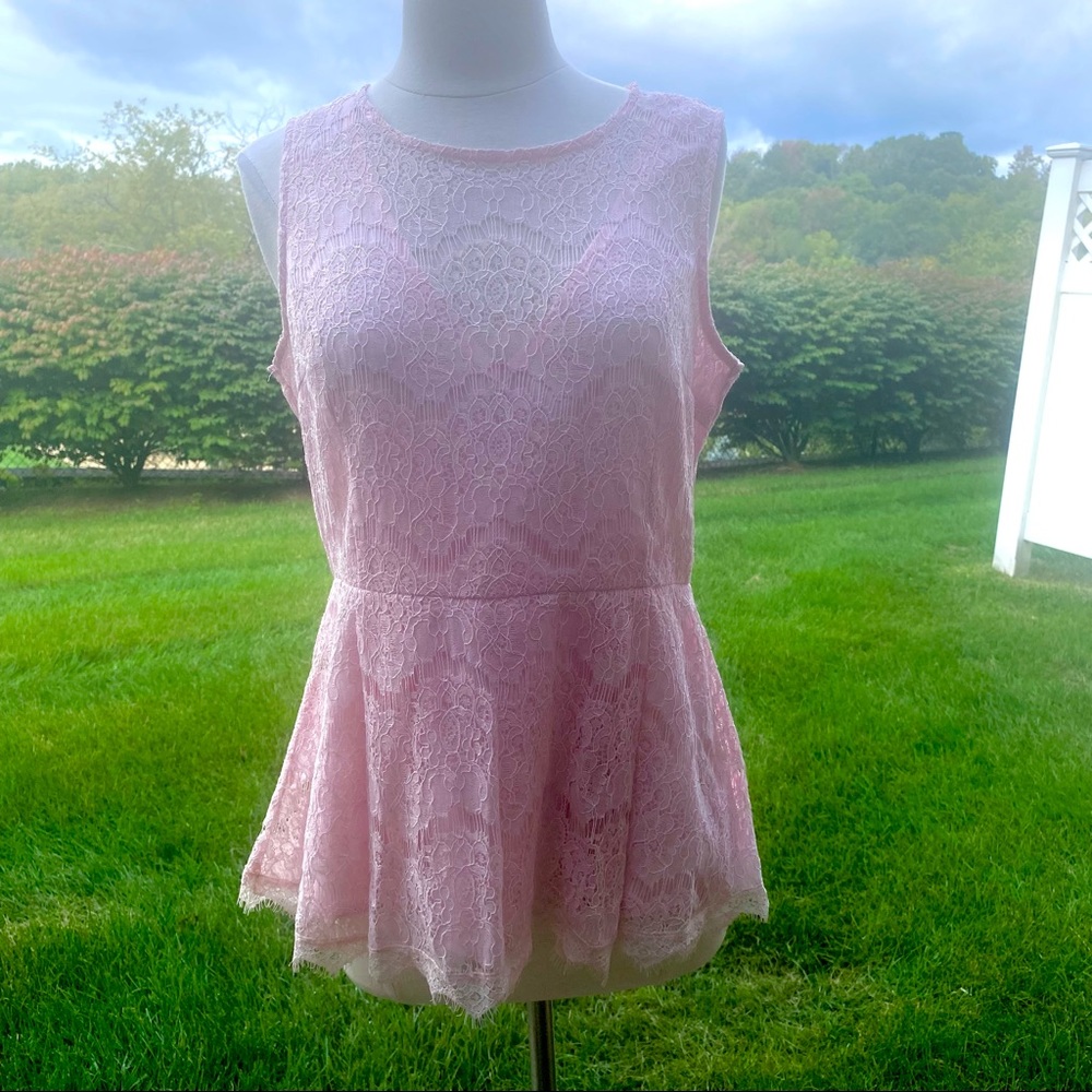 New York & Company Pink Lace Sleeveless Peplum Top - Picture 5 of 15